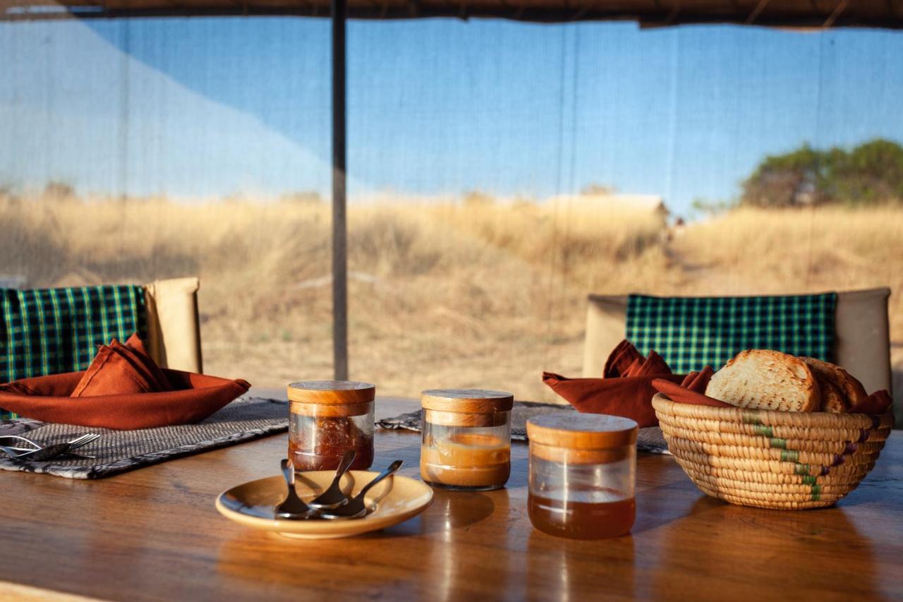 Gnu Mara River Camp Serengeti Luaran gambar